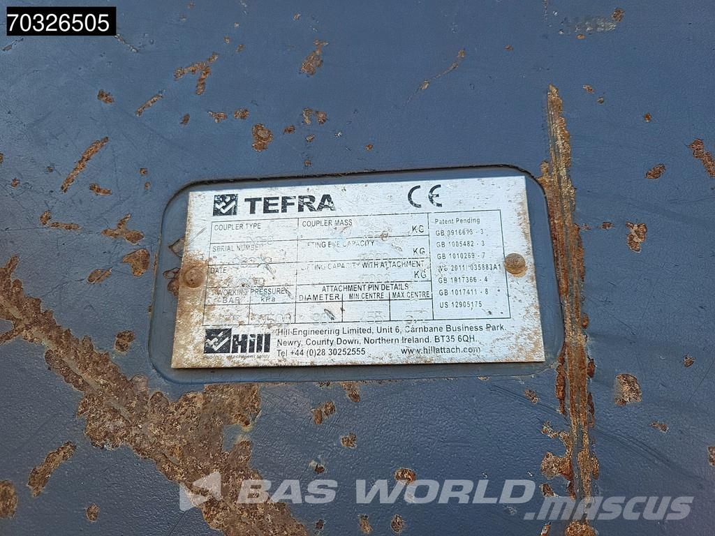Hitachi ZX250 LC -6 حفارات زحافة