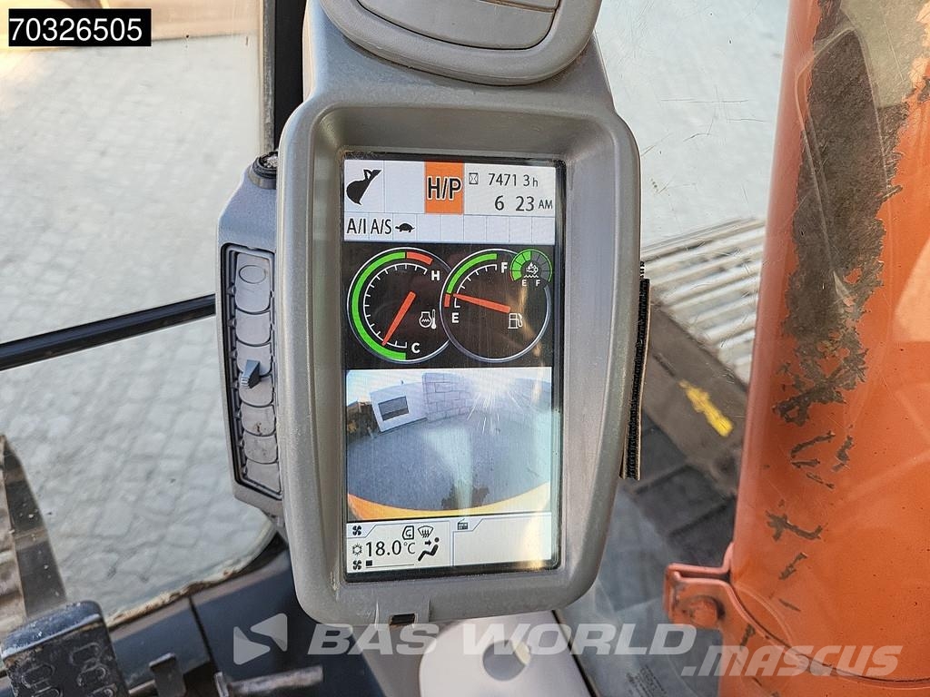 Hitachi ZX250 LC -6 حفارات زحافة