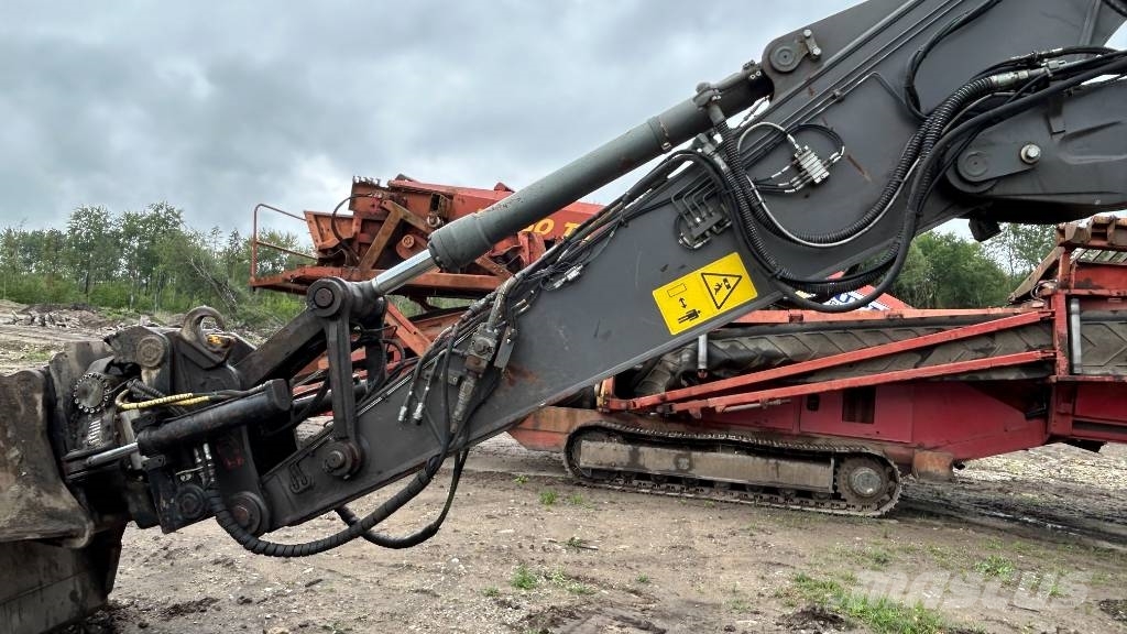 Volvo ECR 235 E L Bageri guseničari