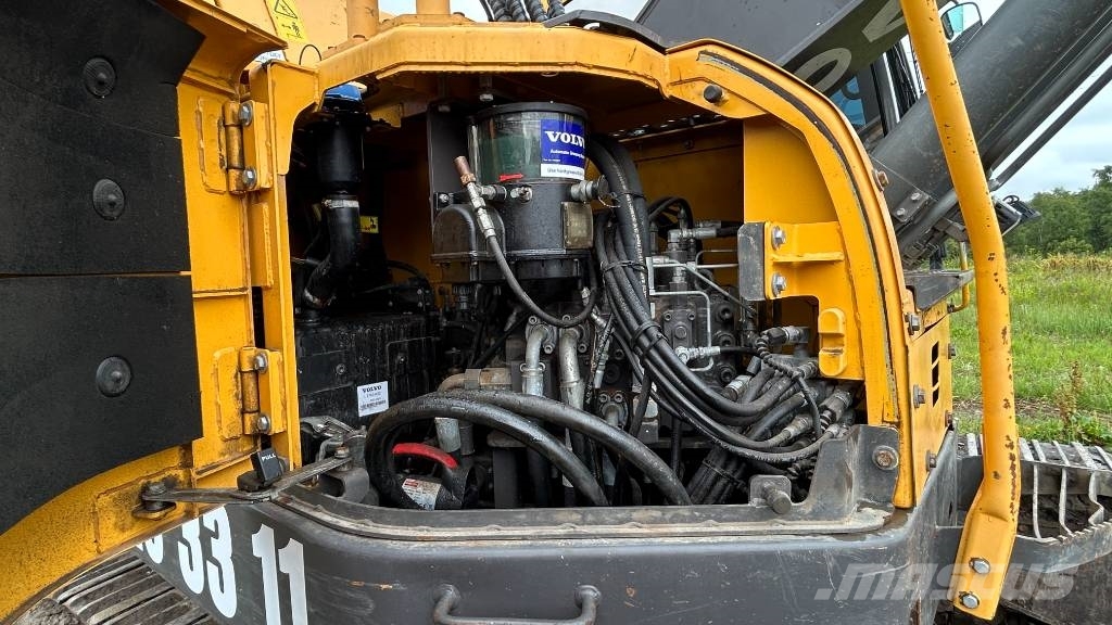 Volvo ECR 235 E L Bageri guseničari