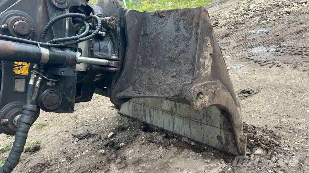 Volvo ECR 235 E L Bageri guseničari
