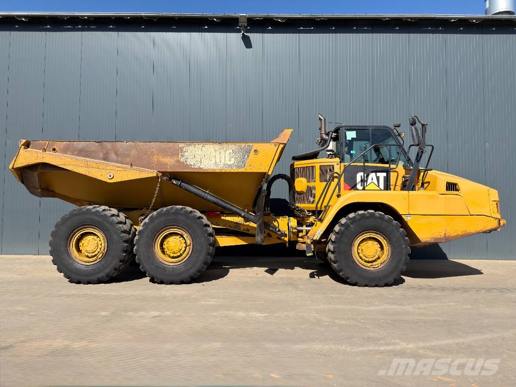 CAT 730C2 Belden kirma kaya kamyonu