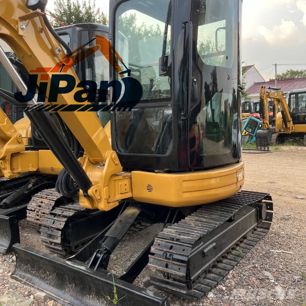 CAT 303 Mini bagri <7t