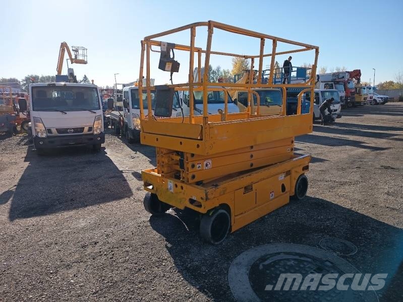 Haulotte Compact 10 - 10m, electric رافعات مقصية الشكل