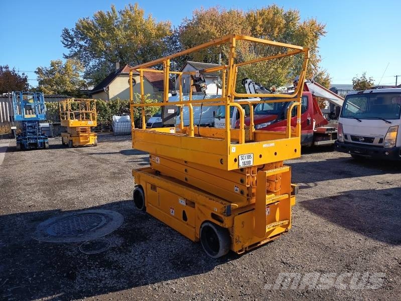Haulotte Compact 10 - 10m, electric رافعات مقصية الشكل