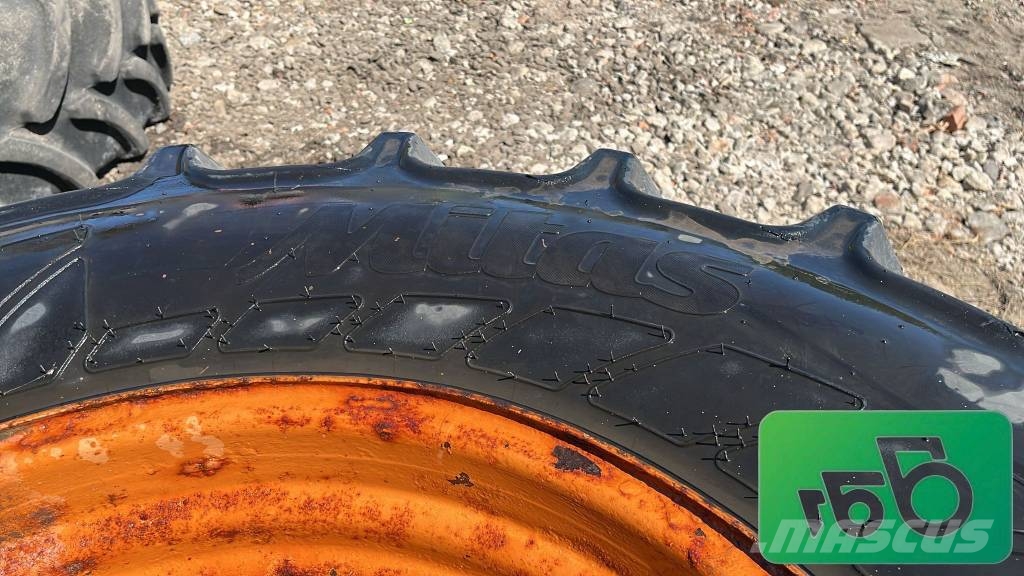 Fendt 926 Vario Front wheel Rim Tire 540/65R30 Шины и колёса