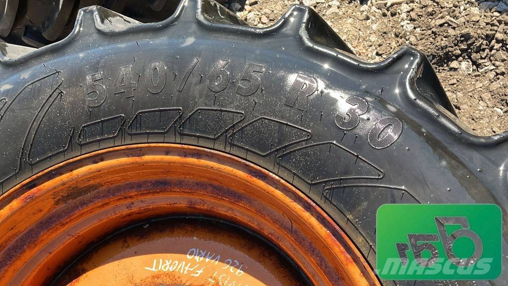 Fendt 926 Vario Front wheel Rim Tire 540/65R30 Шины и колёса