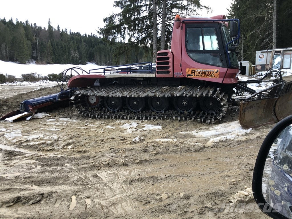Kässbohrer PistenBully 300 Kāpurķēžu buldozeri