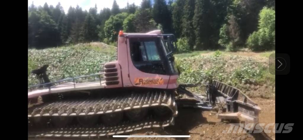 Kässbohrer PistenBully 300 Kāpurķēžu buldozeri