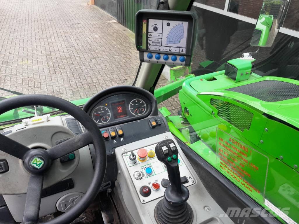 Merlo P 40.17 | with Manbasket and Remote Control Telescopic handlers
