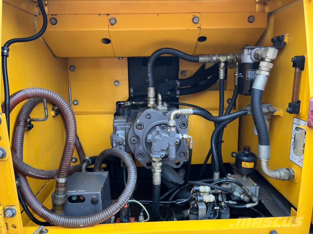 Volvo EC 210 B LC Rupsgraafmachines