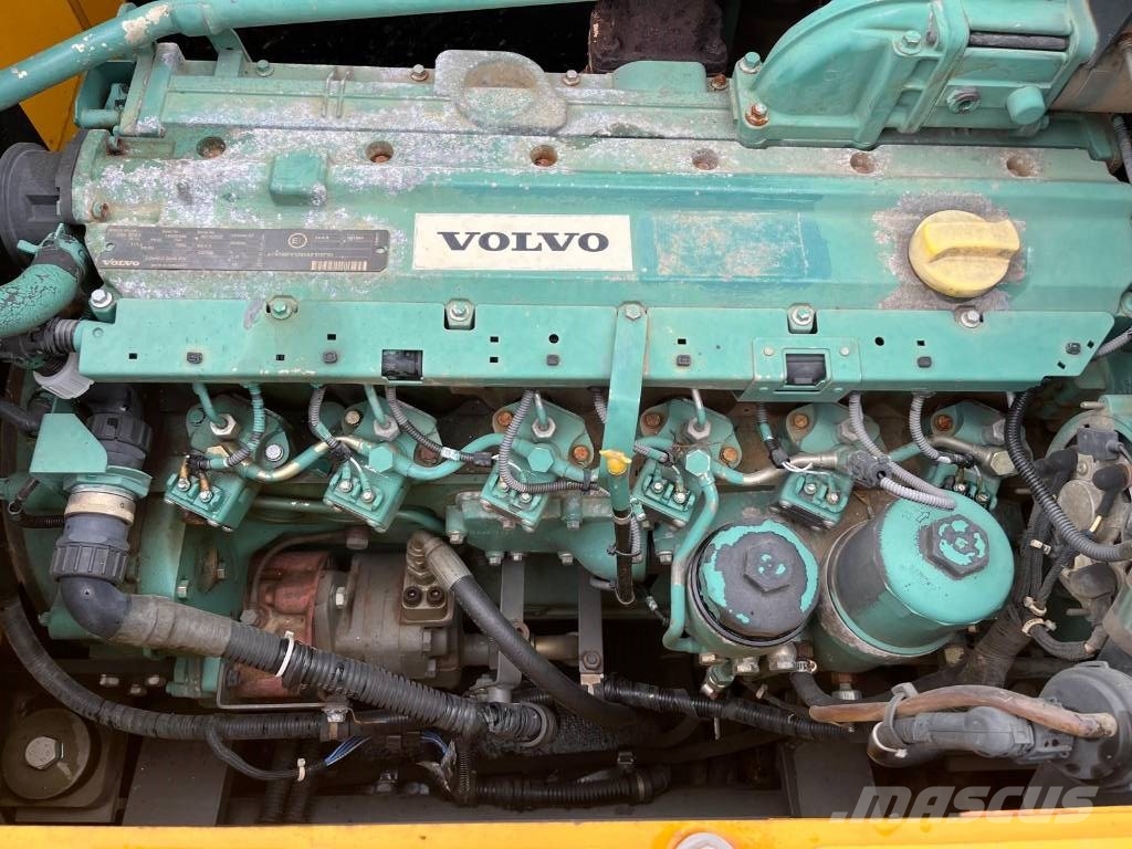 Volvo EC 210 B LC Rupsgraafmachines