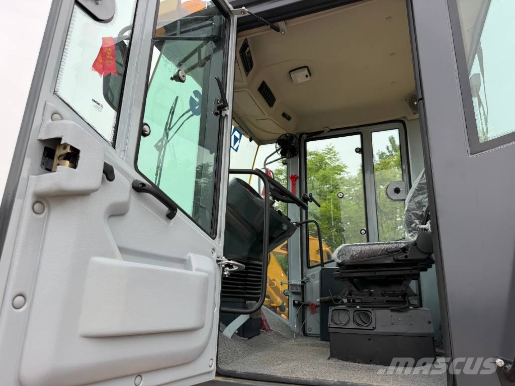 XCMG XS223J Грунтові котки