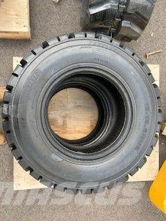 Armour 12-16.5 Dæk, hjul og fælge