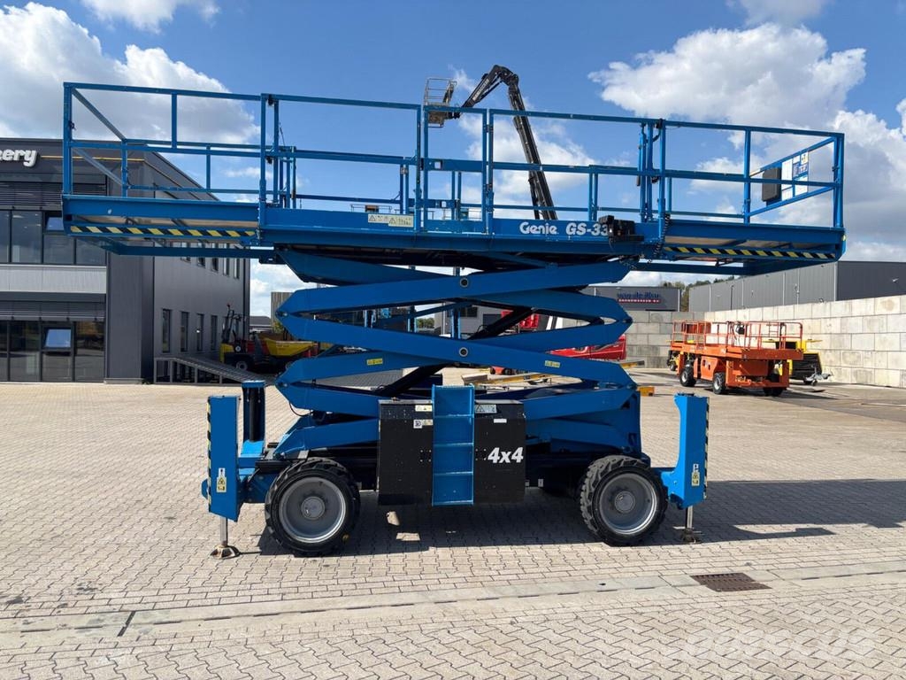 Genie GS-3390 Saksilavat