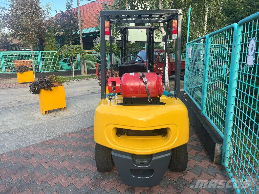 Komatsu FG20ST-12 SPEC 2WD V-2610 IO Vanterenski viljuškar