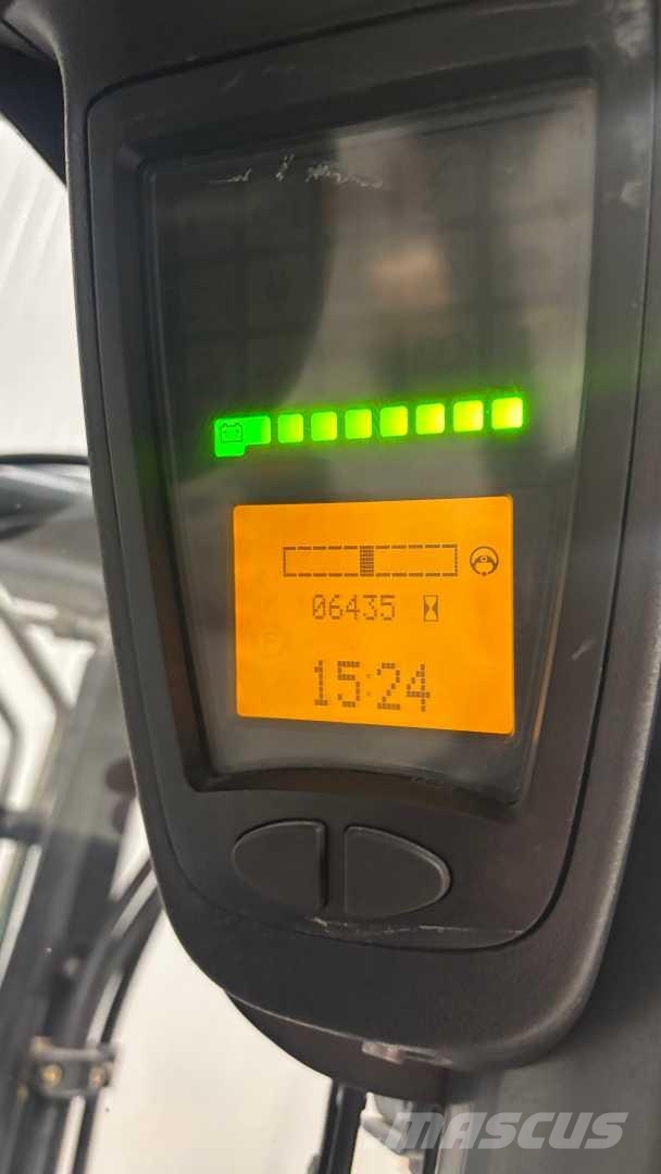 Linde E16H Electric forklifts