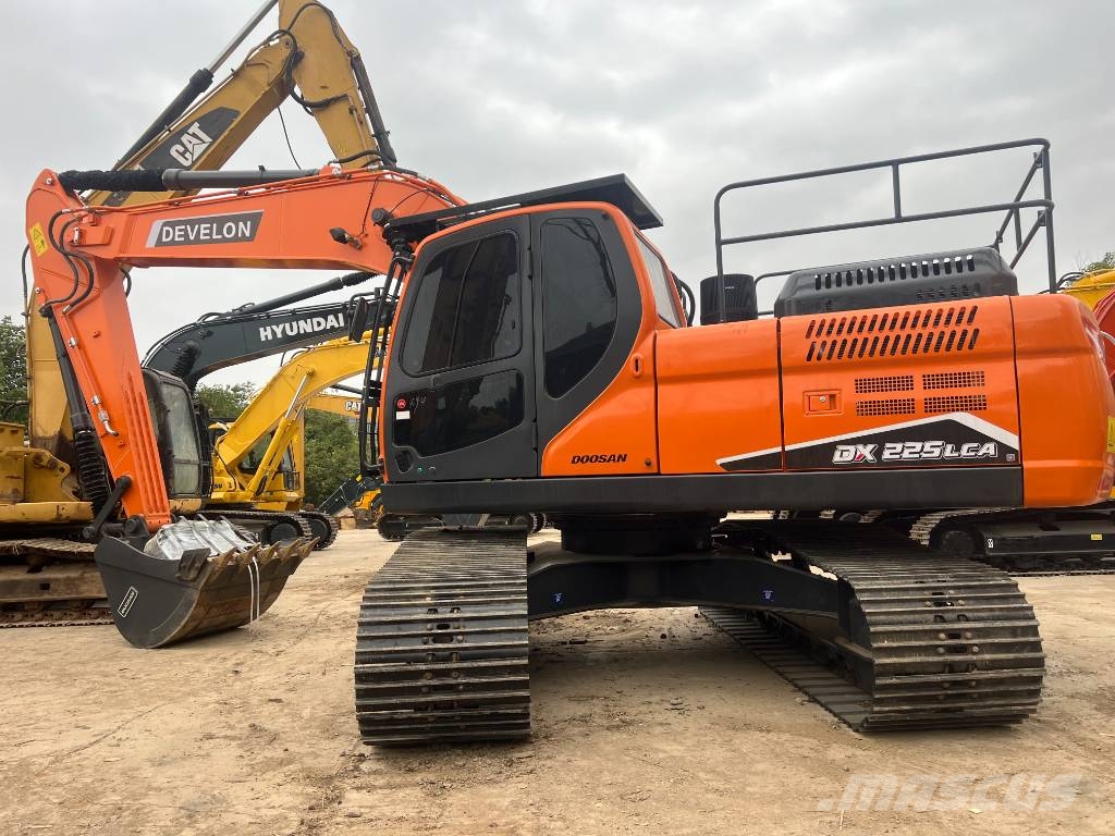 Doosan DX225 28th Anniversary Promotion Price Bageri gusjeničari