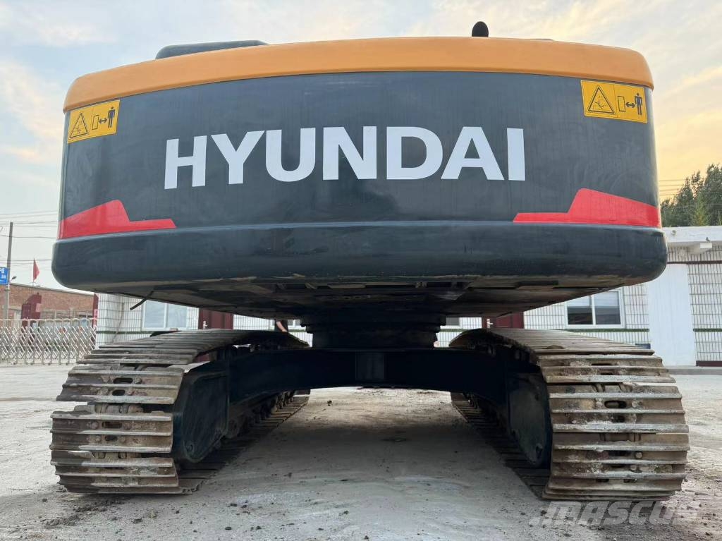 Hyundai Robex 220 LC-9 S Гусеничні екскаватори