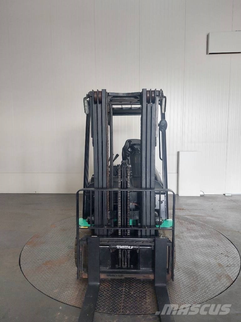 Mitsubishi FB25N Heftruck Sähkötrukit