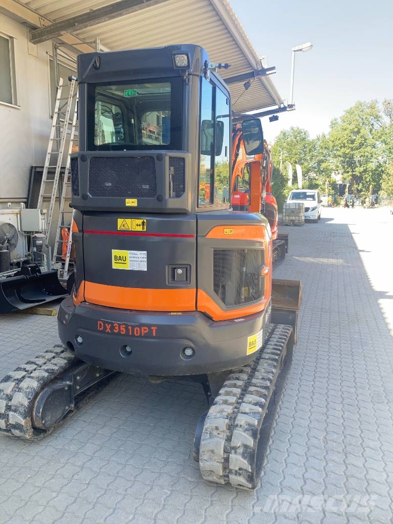 Develon Kurzheckbagger DX 35 Z-7 Kāpurķēžu ekskavatori