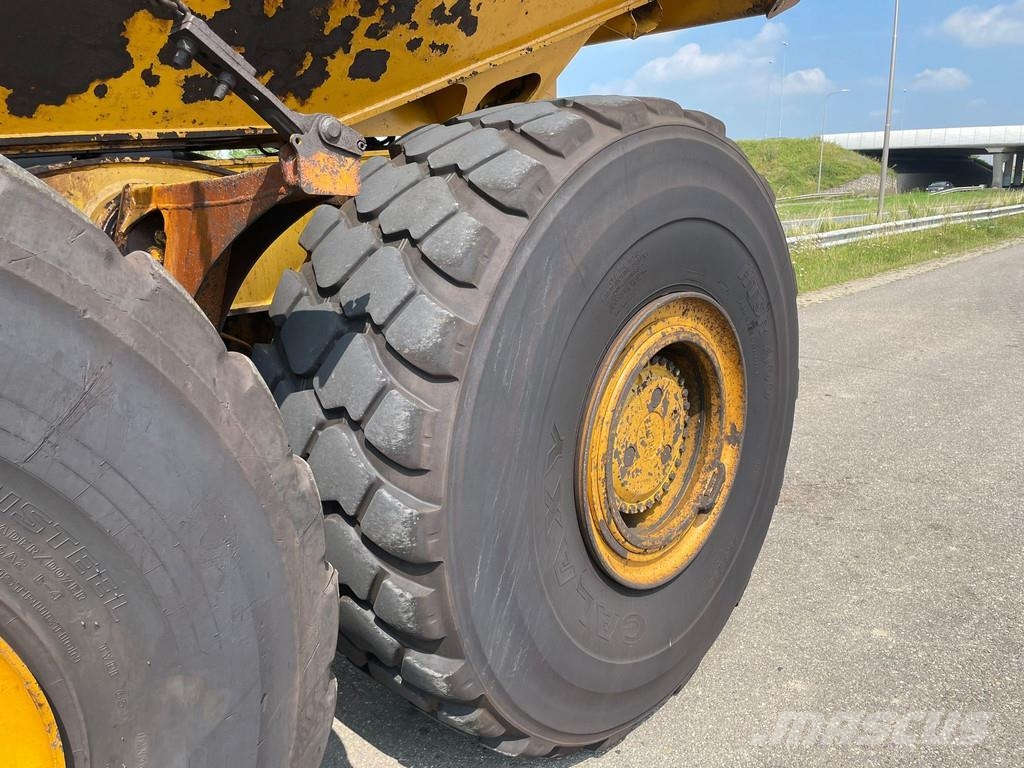 Bell B45E - CE certified Camiones articulados