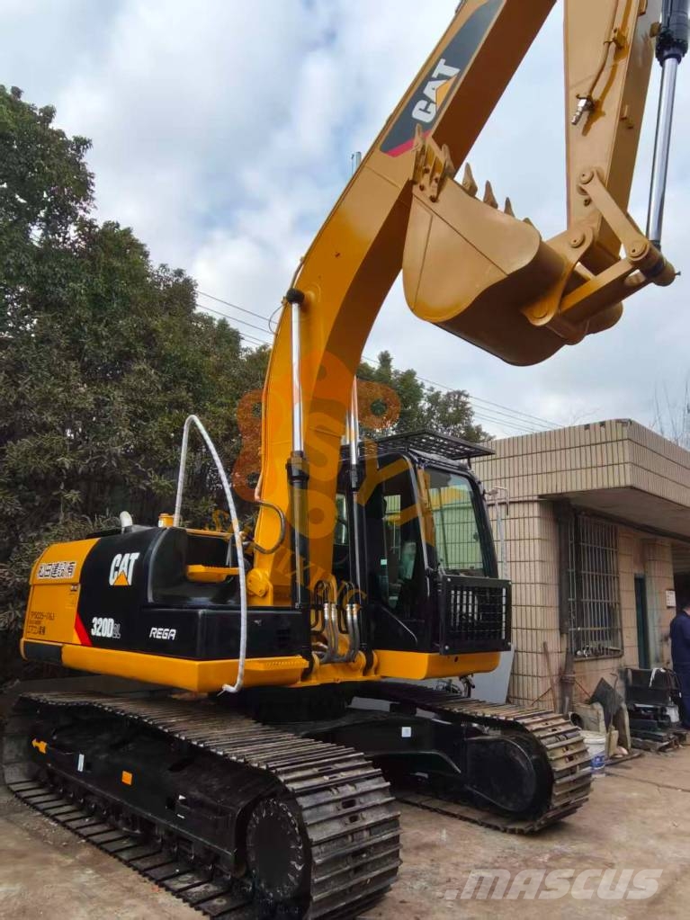 CAT 320 D Kāpurķēžu ekskavatori
