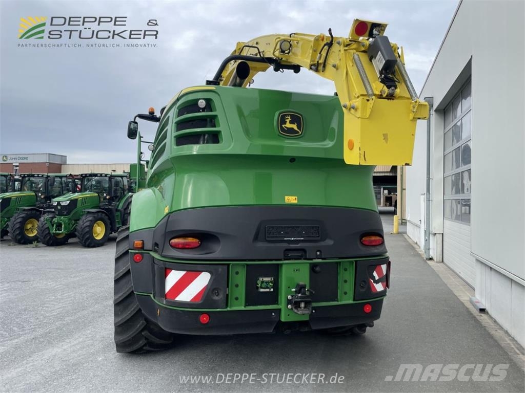 John Deere 8600 mit 460Plus Stalkbuster Farm machinery