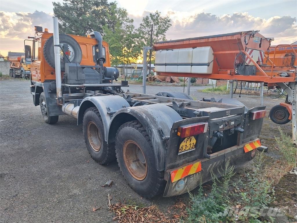 Tatra T 815 6X6 Kamioni-šasije