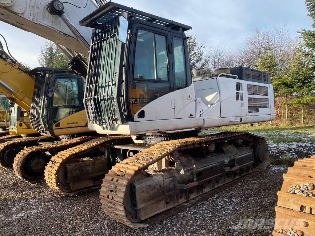 CAT 345C UHD High Reach Demolition 28 m Griovimo ekskavatoriai