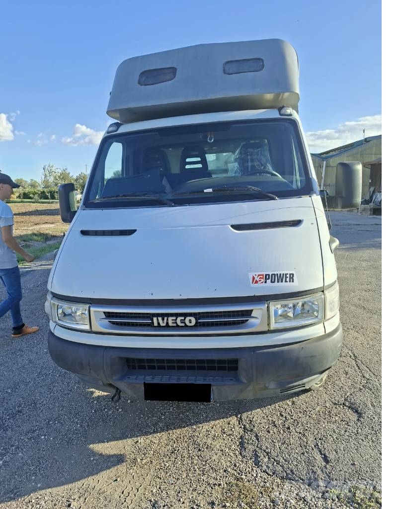 IVECO TRASPORTI CAVALLI 35\A Transport - Autres