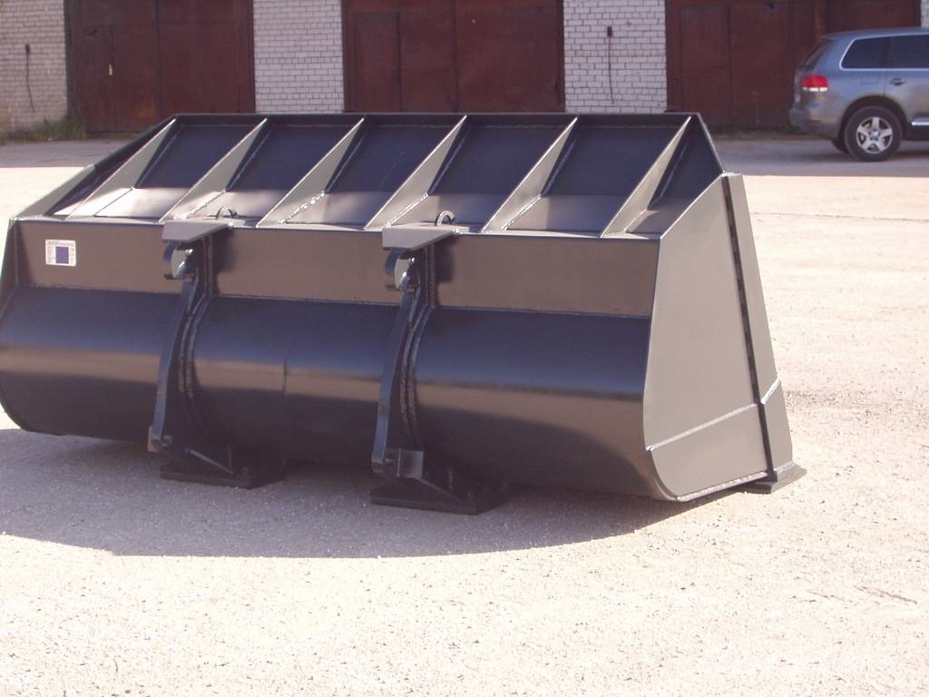 CAT type GP bucket 3,5 m3 Kašike / Korpe