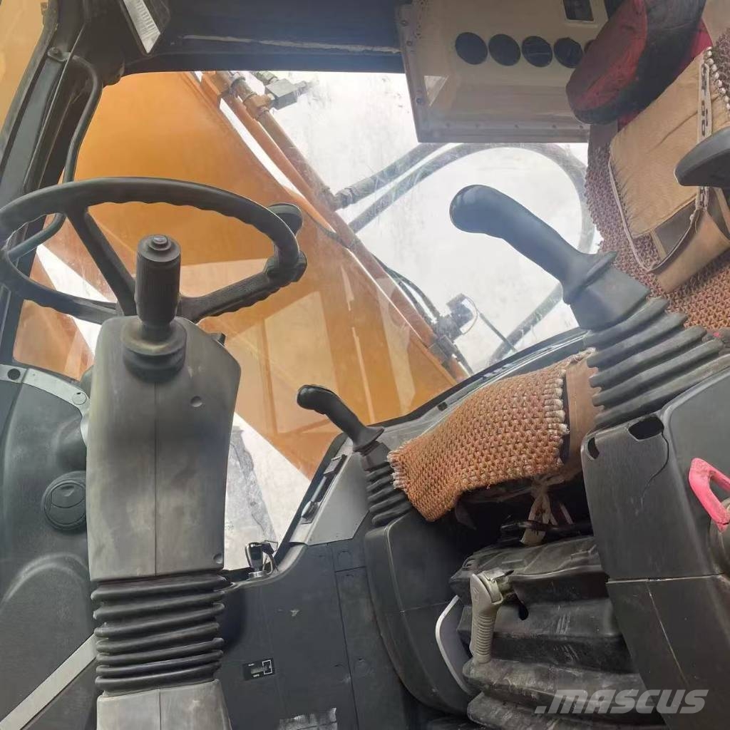 Hyundai Robex 210 W-9 Wheeled excavators