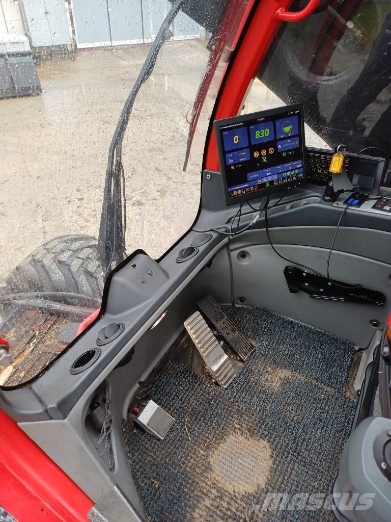 Komatsu 901 XC حصادات
