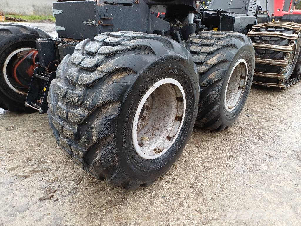 Komatsu 901 XC حصادات
