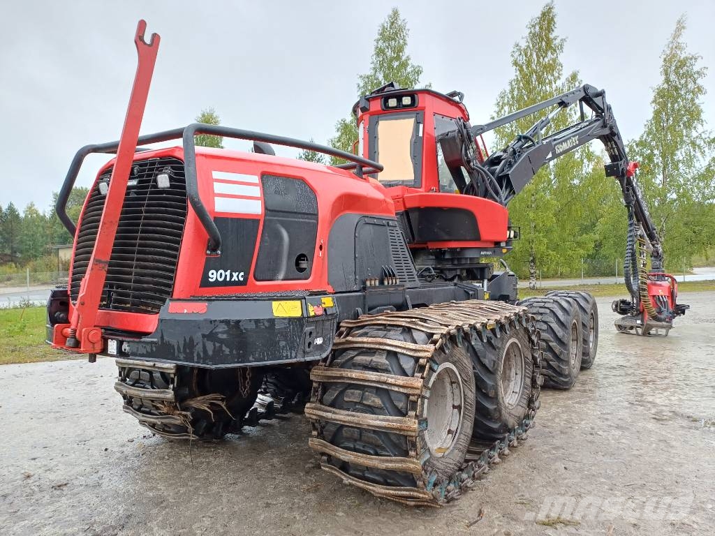 Komatsu 901 XC حصادات