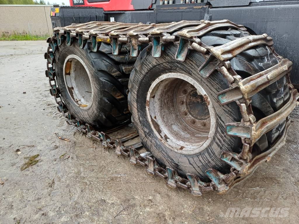 Komatsu 901 XC حصادات