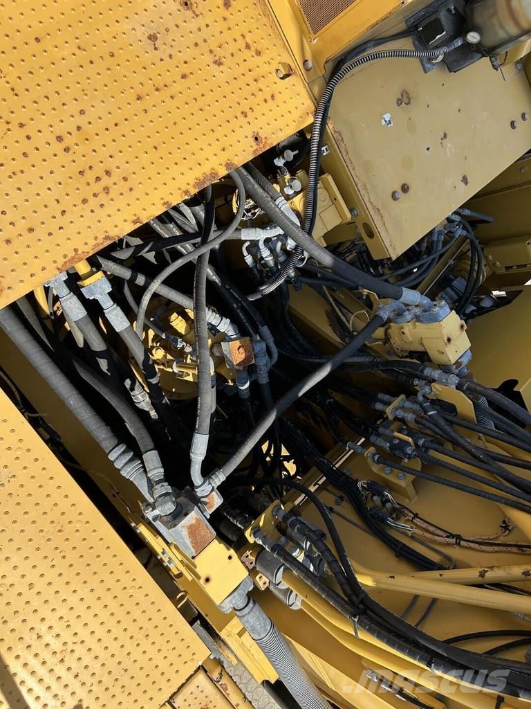 CAT 340-07 UHD Гусеничні екскаватори