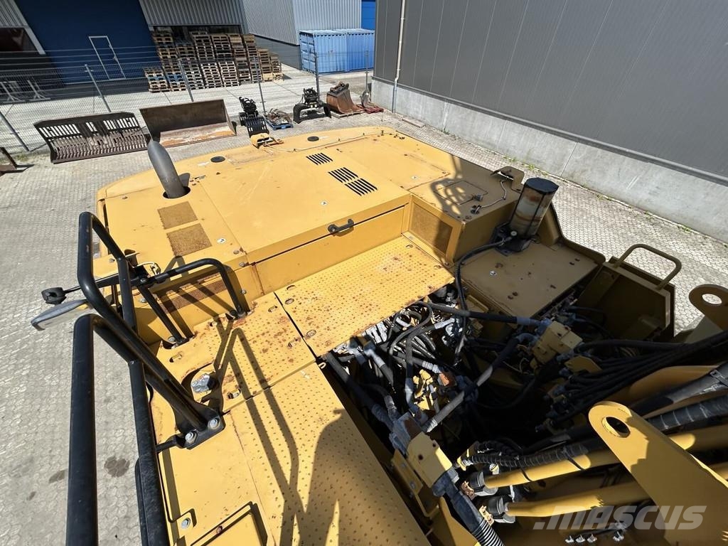 CAT 340-07 UHD Гусеничні екскаватори