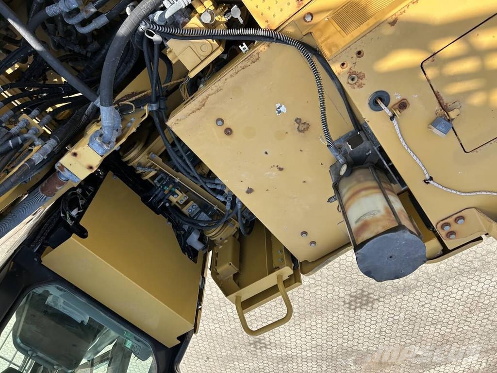 CAT 340-07 UHD Гусеничні екскаватори