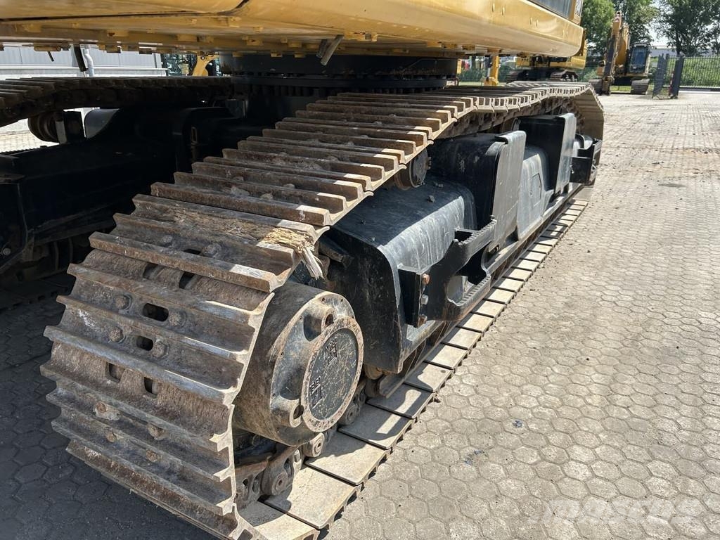 CAT 340-07 UHD Гусеничні екскаватори