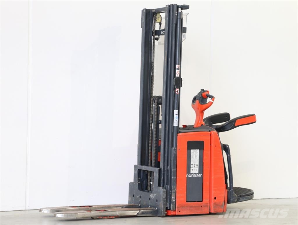 Linde L14AP/1173-01 Pedestrian stacker