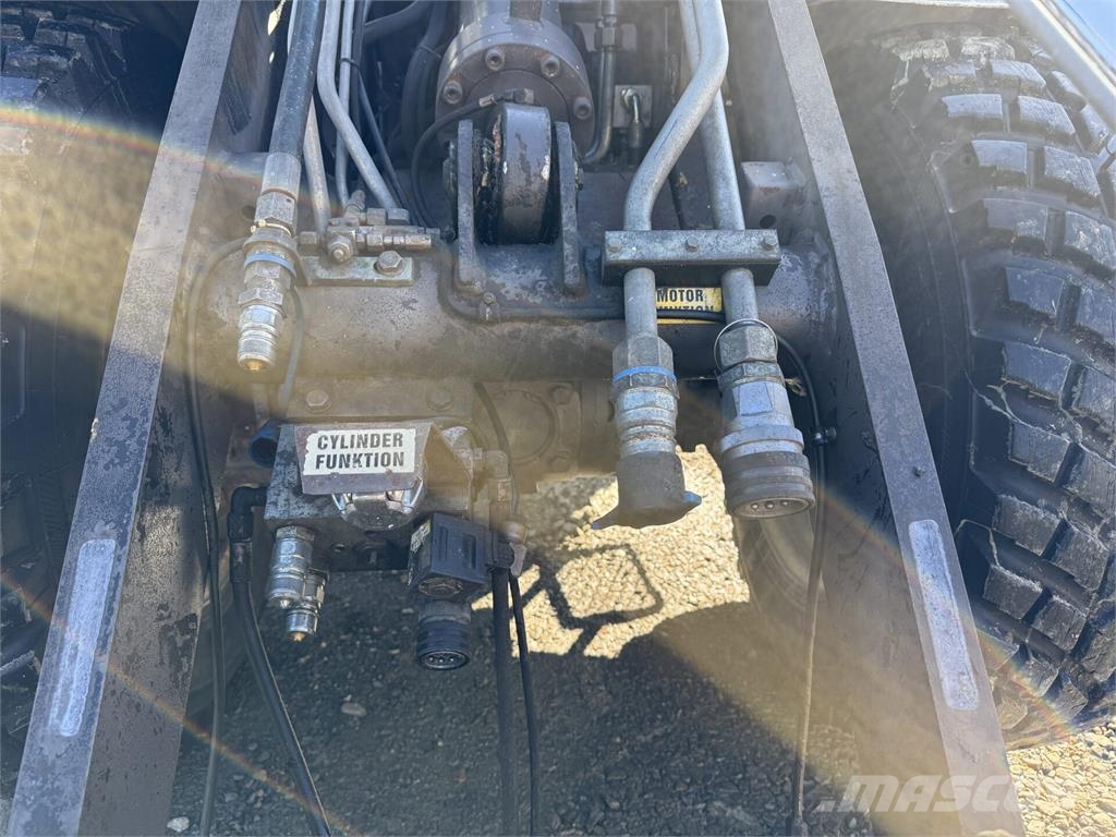 Lundberg 345 LS Maszyny komunalne