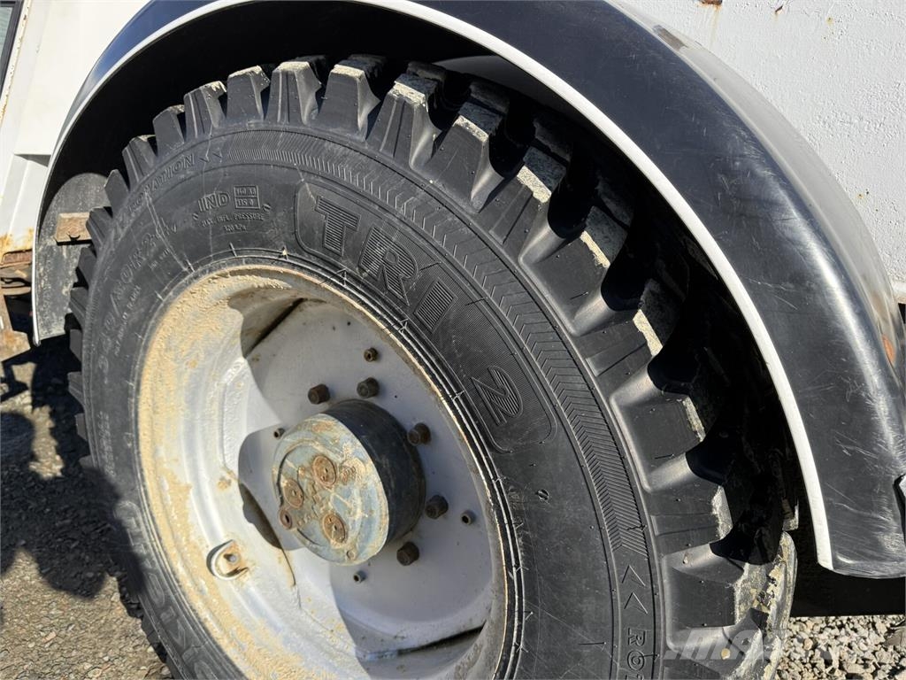 Lundberg 345 LS Maszyny komunalne