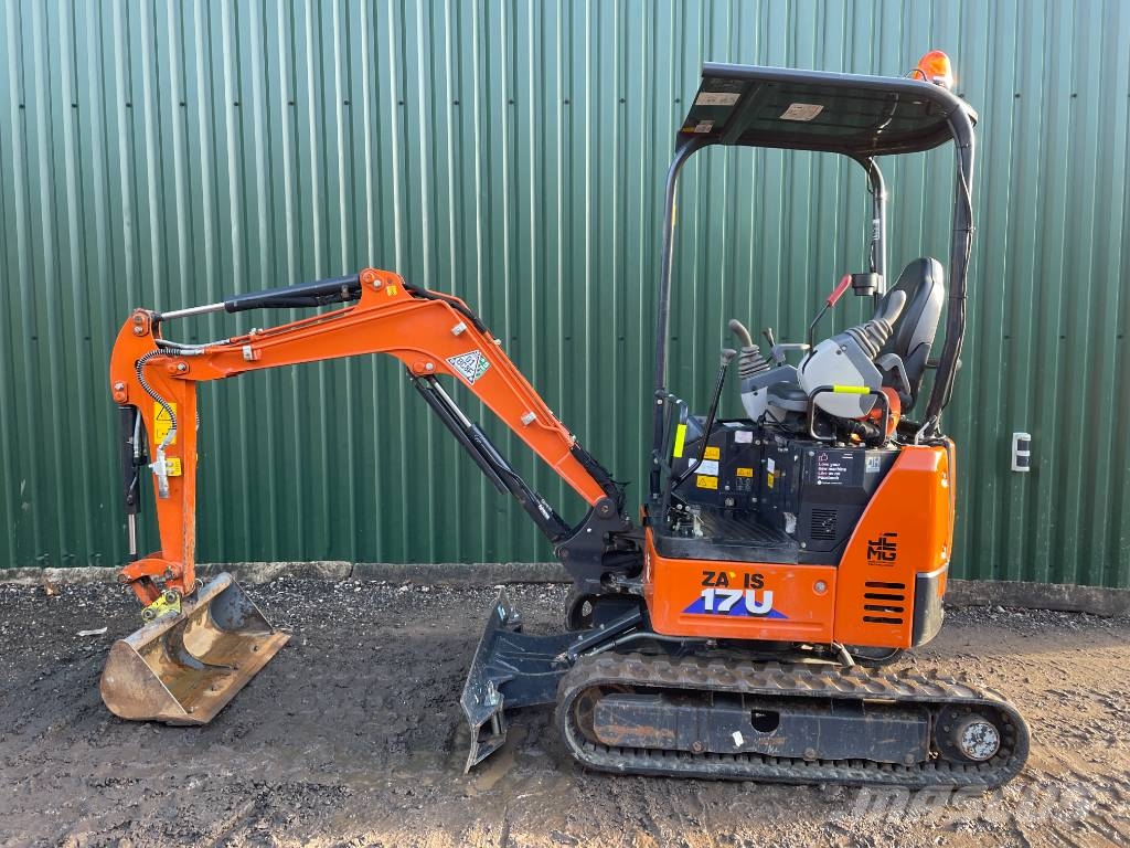 Hitachi ZX 17 U-6, 2024, Northampton, Northamptonshire, Birleşik
