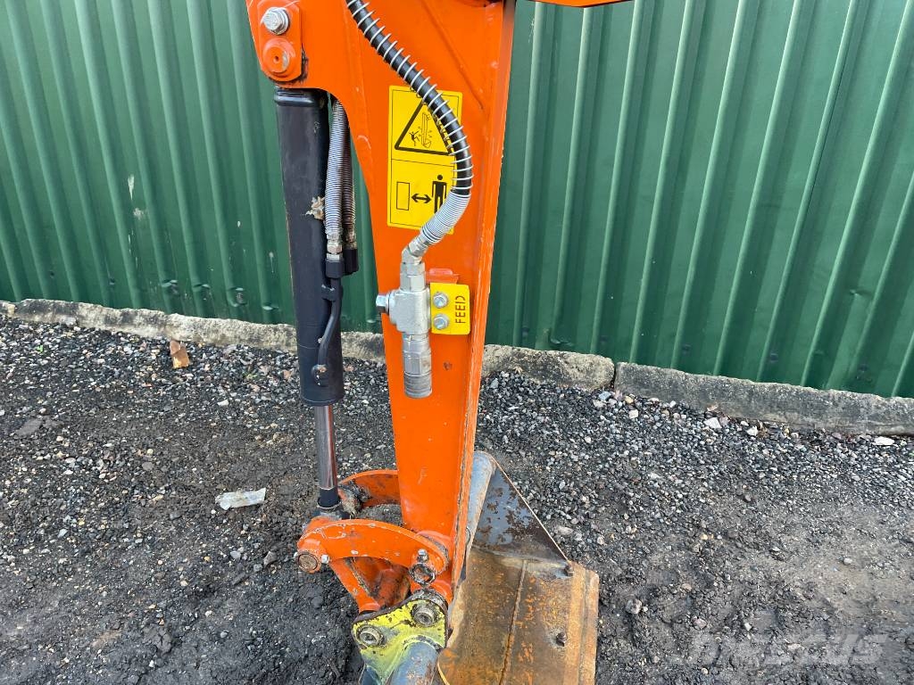 Hitachi ZX 17 U-6 Εκσκαφάκι (διαβολάκι) < 7t