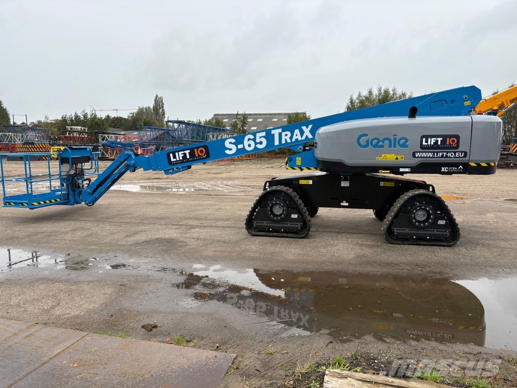 Genie S 65 Trax Teleskopické plošiny
