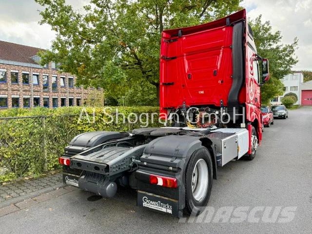 Mercedes-Benz Actros 1845 Big Space/Standklima/Euro6 牵引车