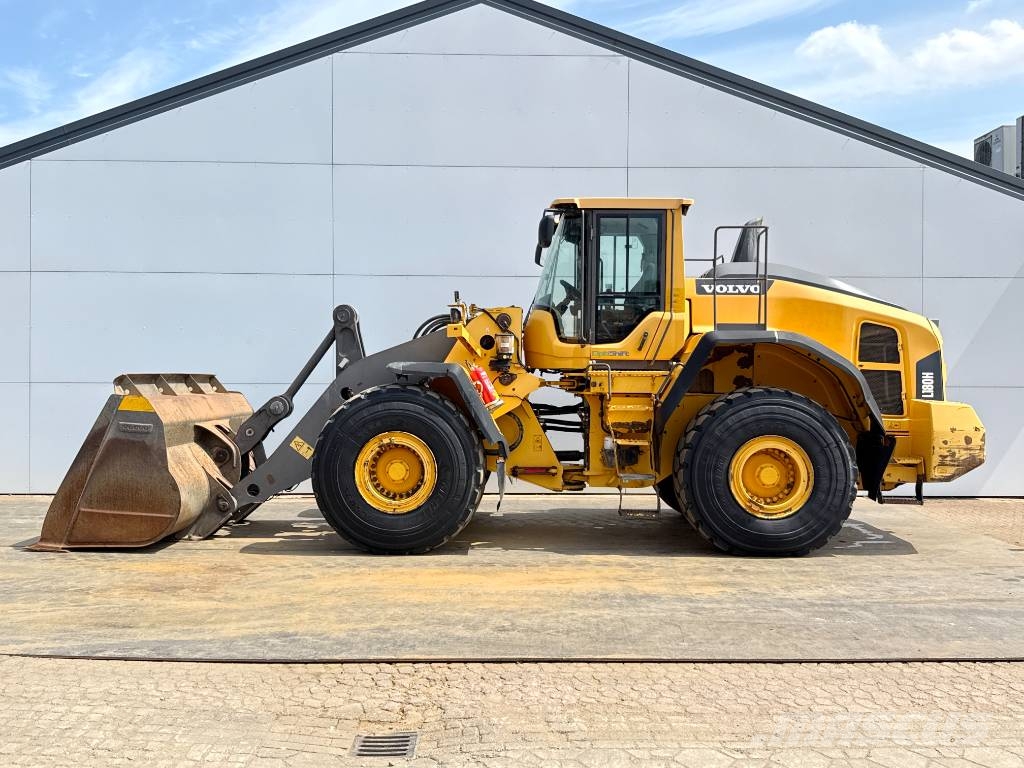 Volvo L180H - Automatic Greasing / Camera Wielladers