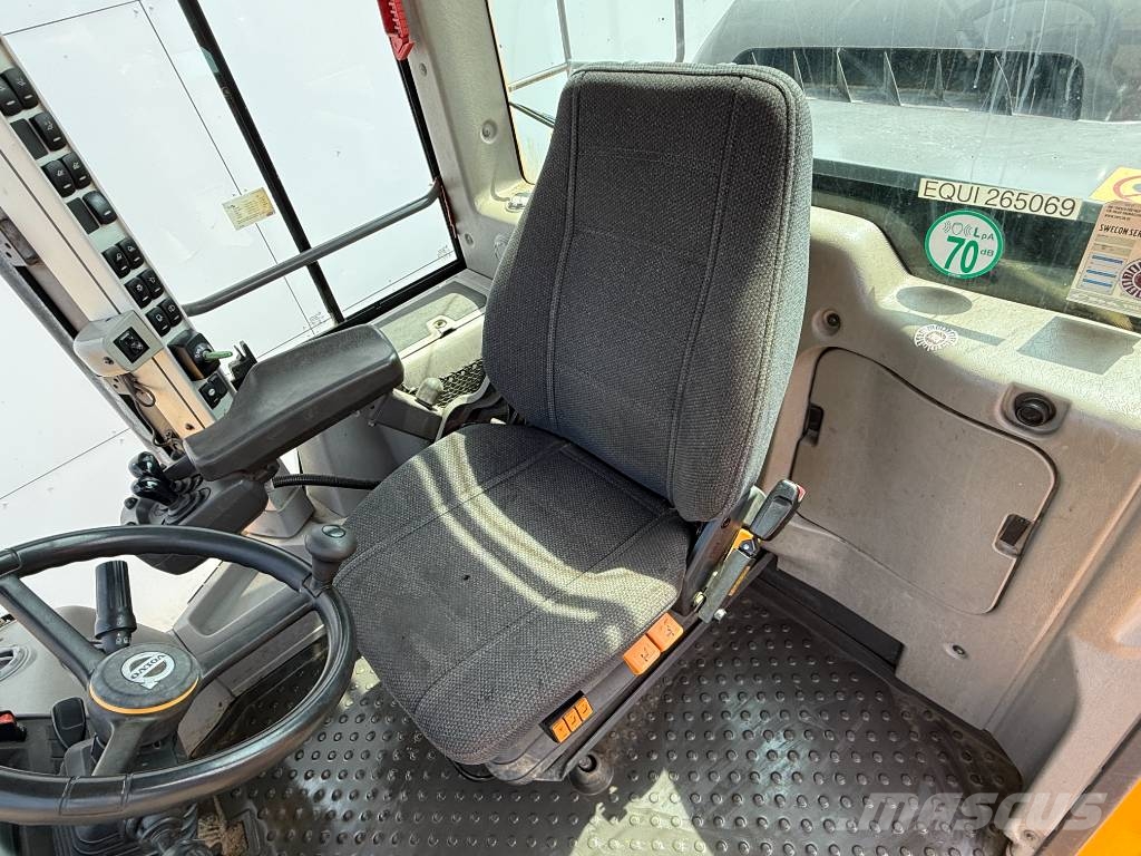 Volvo L180H - Automatic Greasing / Camera Wielladers